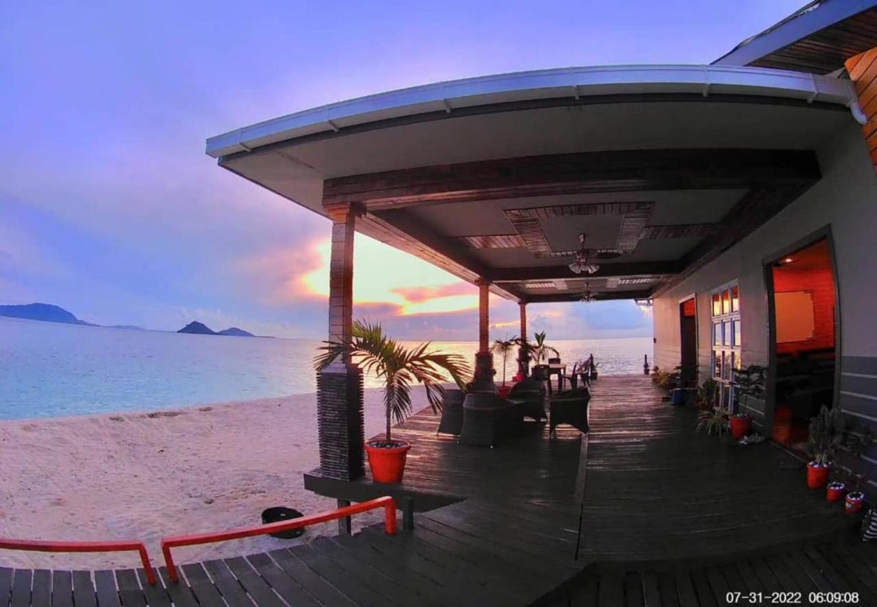 Santiri Island Resort Semporna Kültér fotó