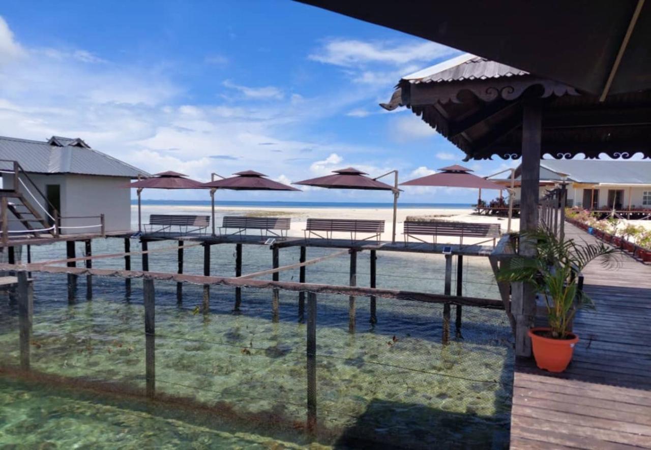 Santiri Island Resort Semporna Kültér fotó