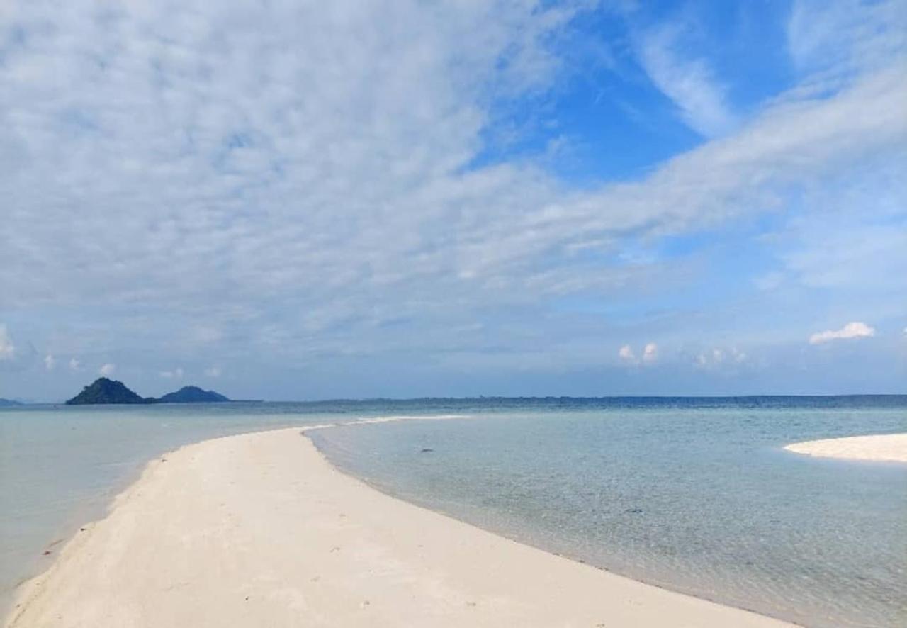 Santiri Island Resort Semporna Kültér fotó